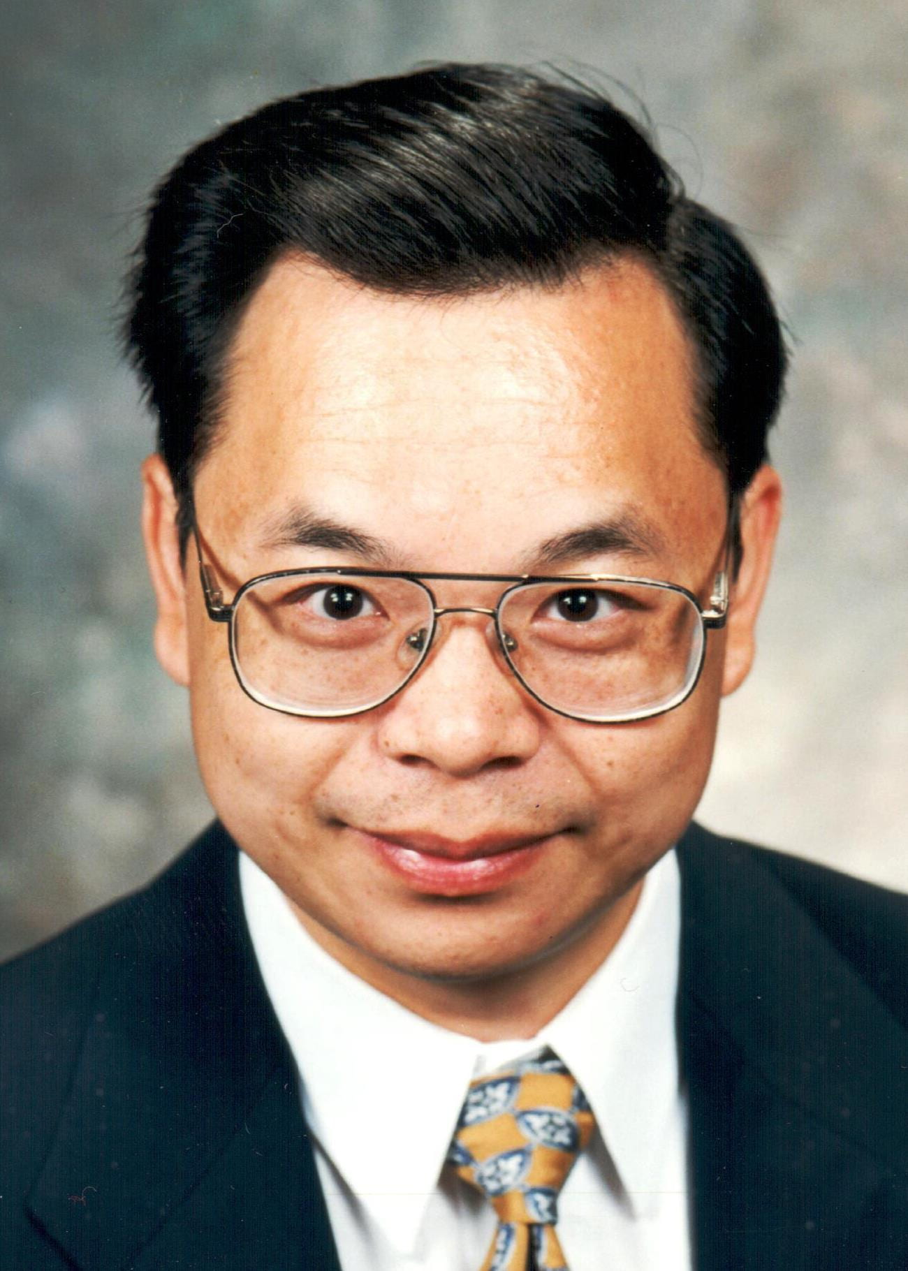 Simon Yang.jpg